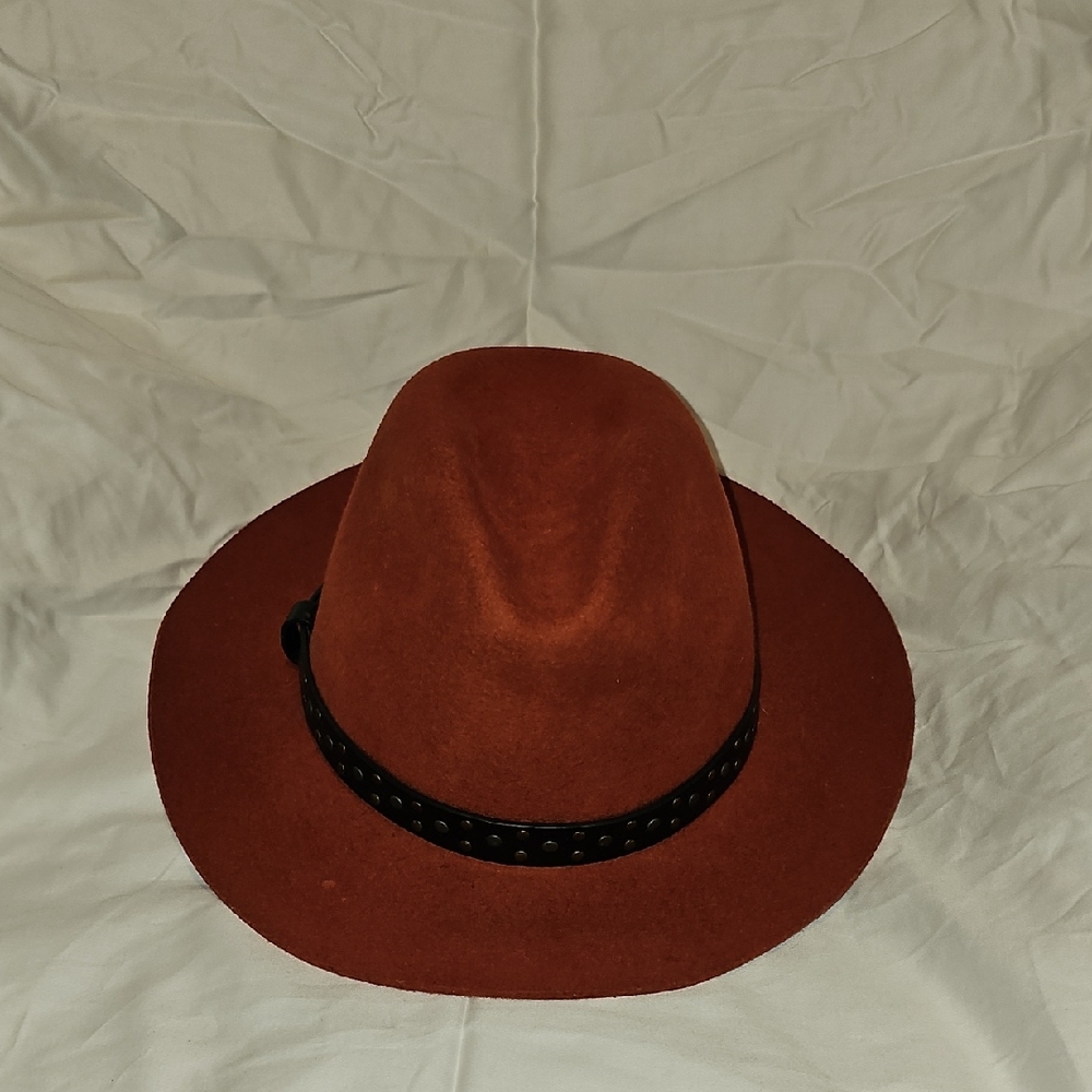 Stylish Brown Fedora Hat with Black Band